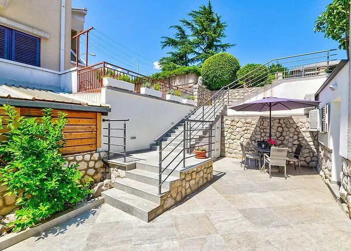 Apartmán Charmantes Nur 200 Meter Zum Sandstrand Mit Meerblick, Parkplatz, Klima